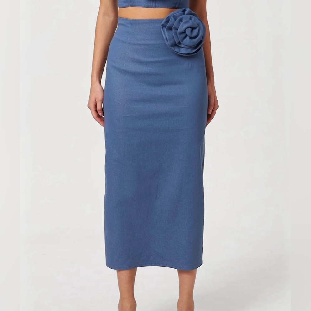 NANA’S Milano Denim Corset Top and Midi Pencil Skirt Set - Picture 5 of 16